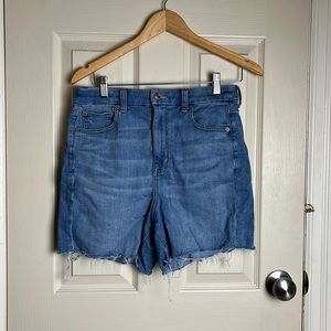 NWOT American Eagle Stretchy High Rose Denim Midi Shorts Size 10